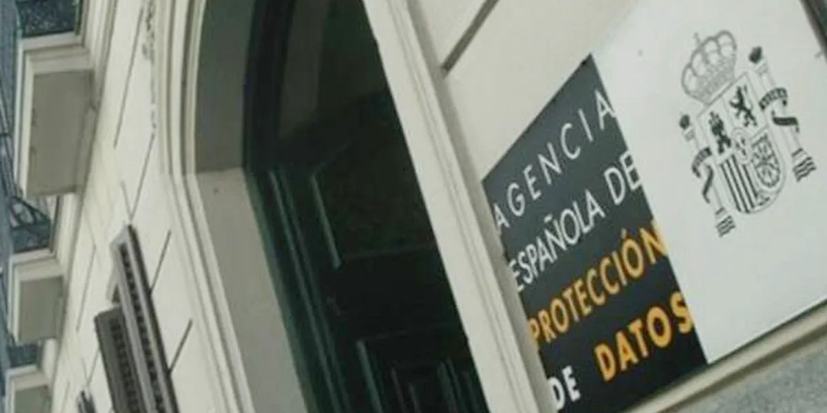 La Agencia de Protección de Datos investigará la lista de periodistas de Interior