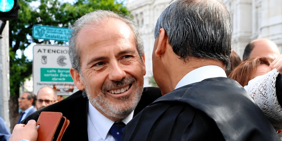 El Supremo absuelve al exdecano de la Abogacía de Málaga por su negativa durante la pandemia