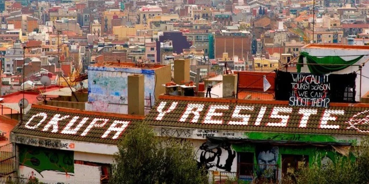 El Supremo avala cortar los suministros a los okupas sin incurrir en coacciones